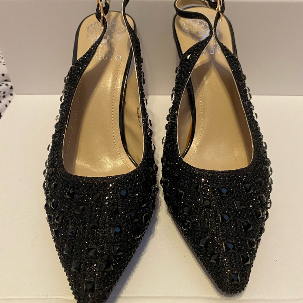 Black Pointed Toe Heels with Sparkly Texture